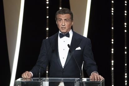 Sage, el único hijo varón de Sylvester Stallone, falleció a los 36 años en 2012. Al principio se apuntó a que había muerto debido a una sobredosis, pero luego la autopsia confirmó que había sido a causa de un ataque al corazón.