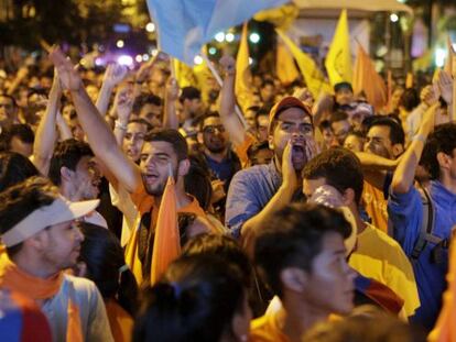 Simpatizantes da oposição venezuelana durante comício de fim de campanha em Caracas.