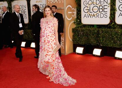 Drew Barrymore, embarazada por segunda vez, con un vestido que firma Monique Lhuillier.