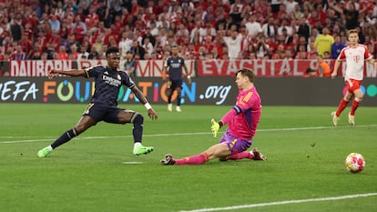 Vinicius marca el primer gol del Madrid al Bayern.