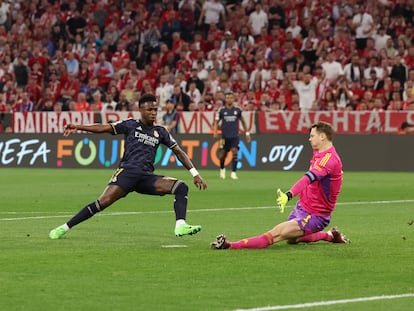 Vinicius marca el primer gol del Madrid al Bayern.
