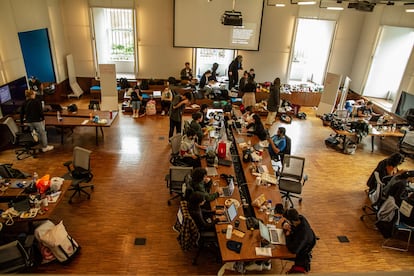 El Pulitzer Hall, del Brown Institute, reconvertido en redacción durante el cierre del campus de Columbia por los estudiantes que hicieron de reporteros, con el apoyo del profesorado de la Escuela de Periodismo, el pasado 30 de abril.