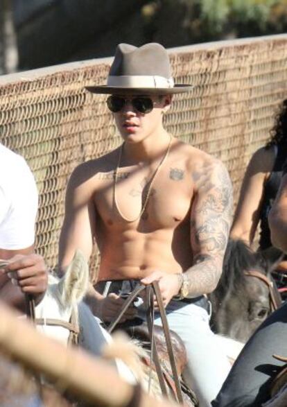 Justin Bieber monta a caballo el pasado martes en Burbank, California.