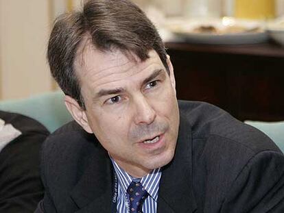 El asesor jurídico del Departamento de Estado, John Bellinger.