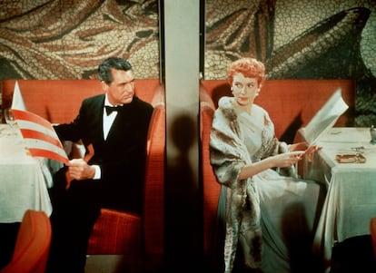 Cary Grant y Deborah Kerr, en una escena de la película 'Tú y yo', de 1957, dirigida por Leo McCarey.