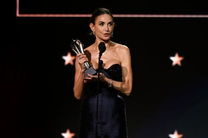 La actriz Demi Moore, en los premios Critics’ Choice, en Santa Mónica, el viernes 7 de febrero.