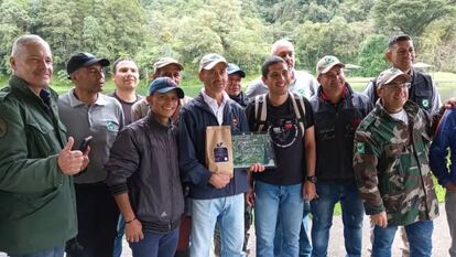 Integrantes del proyecto Oso Andino Guaramacal, en el parque nacional Guaramacal, en mayo de 2022.