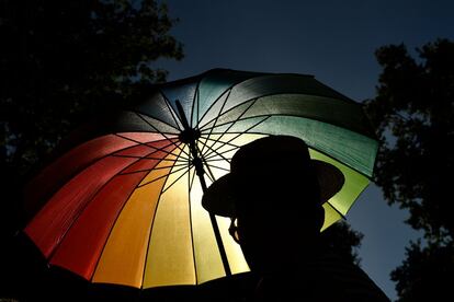 Un participante durante el desfile del Orgullo por las calles de Madrid.