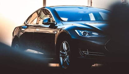 Tesla Model S.