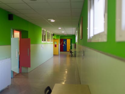 Un centro escolar vacío.