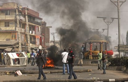 Protesta por la eliminaci&oacute;n del subsidio a la gasolina en Lagos.