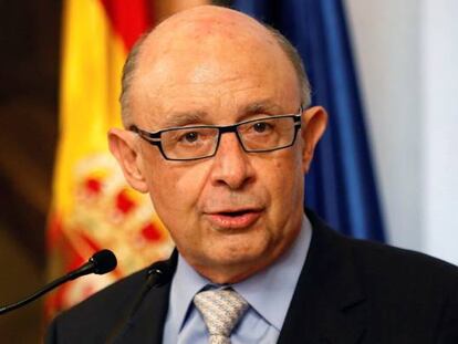 El ministro de Hacieda, Cristóbal Montoro, en una reciente comparecencia ante los medios de comunicación.