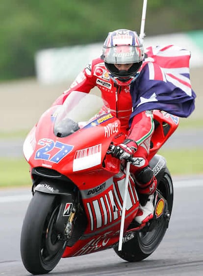 Stoner, campeón del mundo en MotoGP