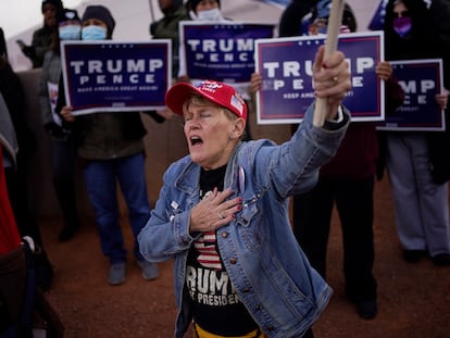 Apoiadora de Donald Trump em um protesto contra os resultados das eleições, no mês passado, em Las Vegas.