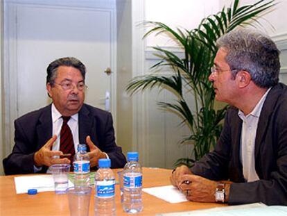 Rafael Hinojosa y Joan Saura