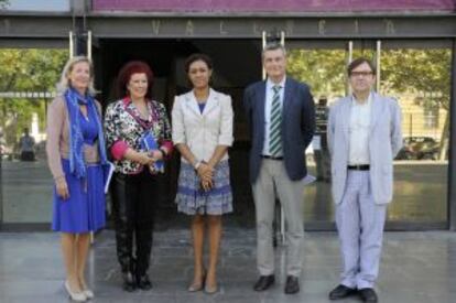 Paz Olmos, Consuelo Ciscar, Lola Johnson, Rafael Ripoll y Jaume Coll