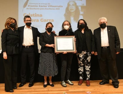 Cristina Rivera Garza recibe el Premio Xavier Villaurrutia