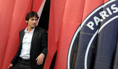 Leonardo, en enero de 2012 en el estadio del PSG.