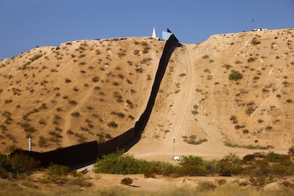 Border wall between the United States and Mexico; Sunland Park, New Mexico; October 5, 2023.