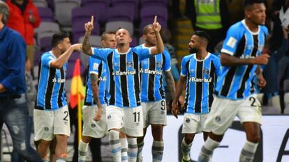 Everton comemora o gol decisivo da semifinal.