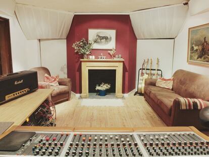 Estudios de grabación con corazón: ¿Dónde se cuece la música que escuchas?