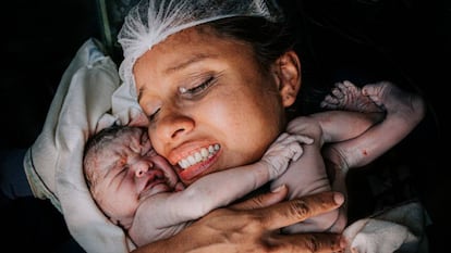 As melhores fotos de parto e pós-parto do ano