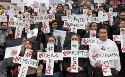 Manifestació per recordar els estudiants desapareguts.