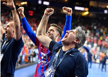 Carlos Ortega celebra la Champions tras derrotar el Kielce en los penaltis.