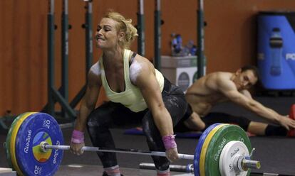 Lidia Valentín este miércoles en un entrenamiento en Río. / JAVIER ETXEZARRETA (EFE)