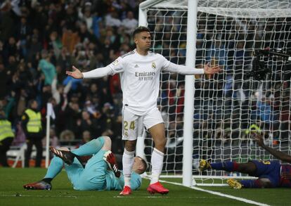 Mariano tras marcar el segundo gol al Barça y ganar el partido poniéndose líderes de LaLiga.