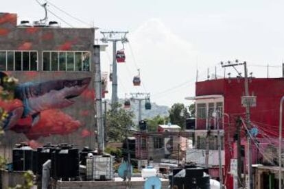 Uno de los grafitis pintado para el teleférico.