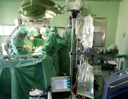Operación quirúrgica en el hospital de La Princesa.