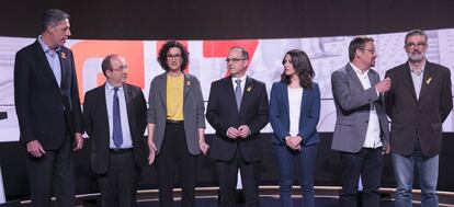 Els set candidats instants abans de començar el debat a TV3.