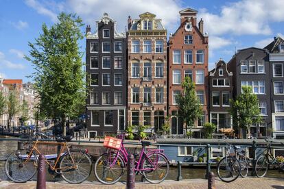 Ámsterdam ha liderado el Índice Copenhague, que clasifica las mejores ciudades del mundo para ir en bici, en 2011 y 2013. En la última edición, en 2015, ha sido desplazada a la segunda plaza por la capital danesa.