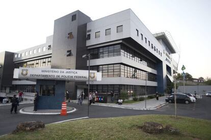 Superintend&ecirc;ncia da Pol&iacute;cia Federal, em Curitiba.