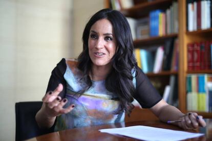 La portavoz de Ciudadanos en el Ayuntamiento, Begoña Villacís, en su despacho municipal.