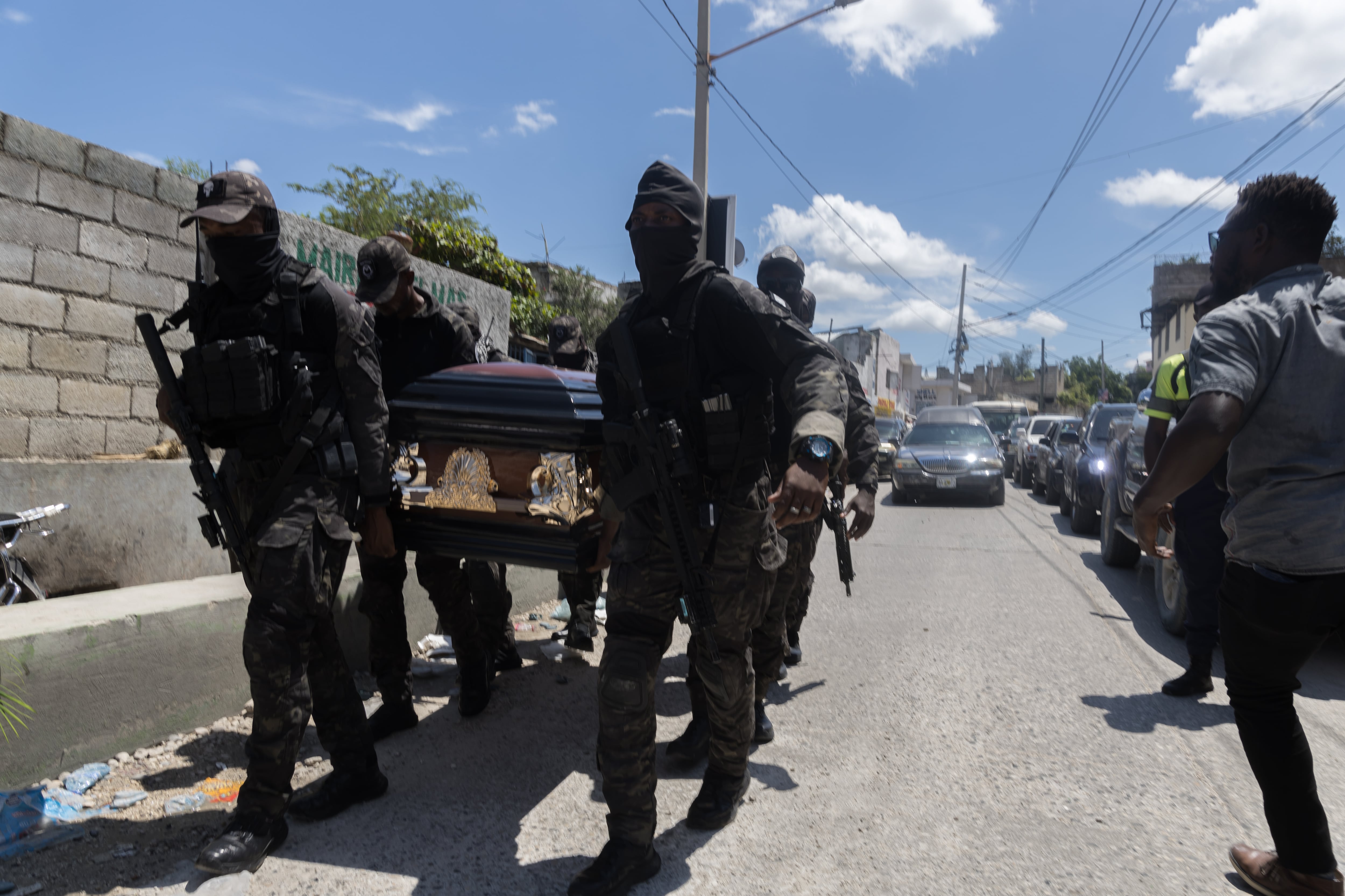 Asesinadas al menos 42 personas por bandas armadas en Haití