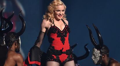 Madonna, durante su actuación en los Grammy.