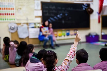 Aula de un colegio de Burgos en el que m&aacute;s de la mitad de alumnos son de otros pa&iacute;ses o de grupos minoritarios, como los gitanos. 