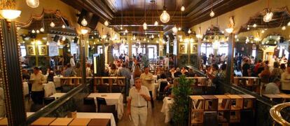 El Café Boulevard, reconvertido en Café El Mercante.