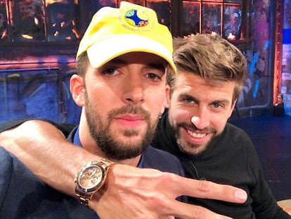 David Broncano y Gerard Piqué en el programa 'La resistencia'.