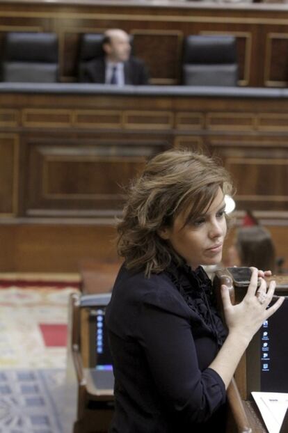 La portavoz del grupo popular, Soraya Sáenz de Santamaría, en el Congreso.