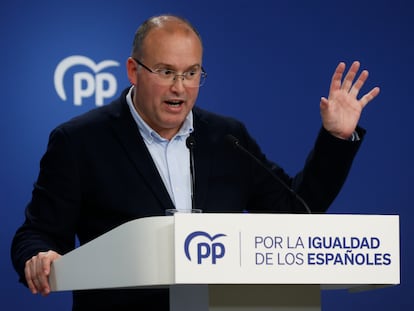 El vicesecretario de Organización del PP, Miguel Tellado, este lunes durante la rueda de prensa en la sede del partido.