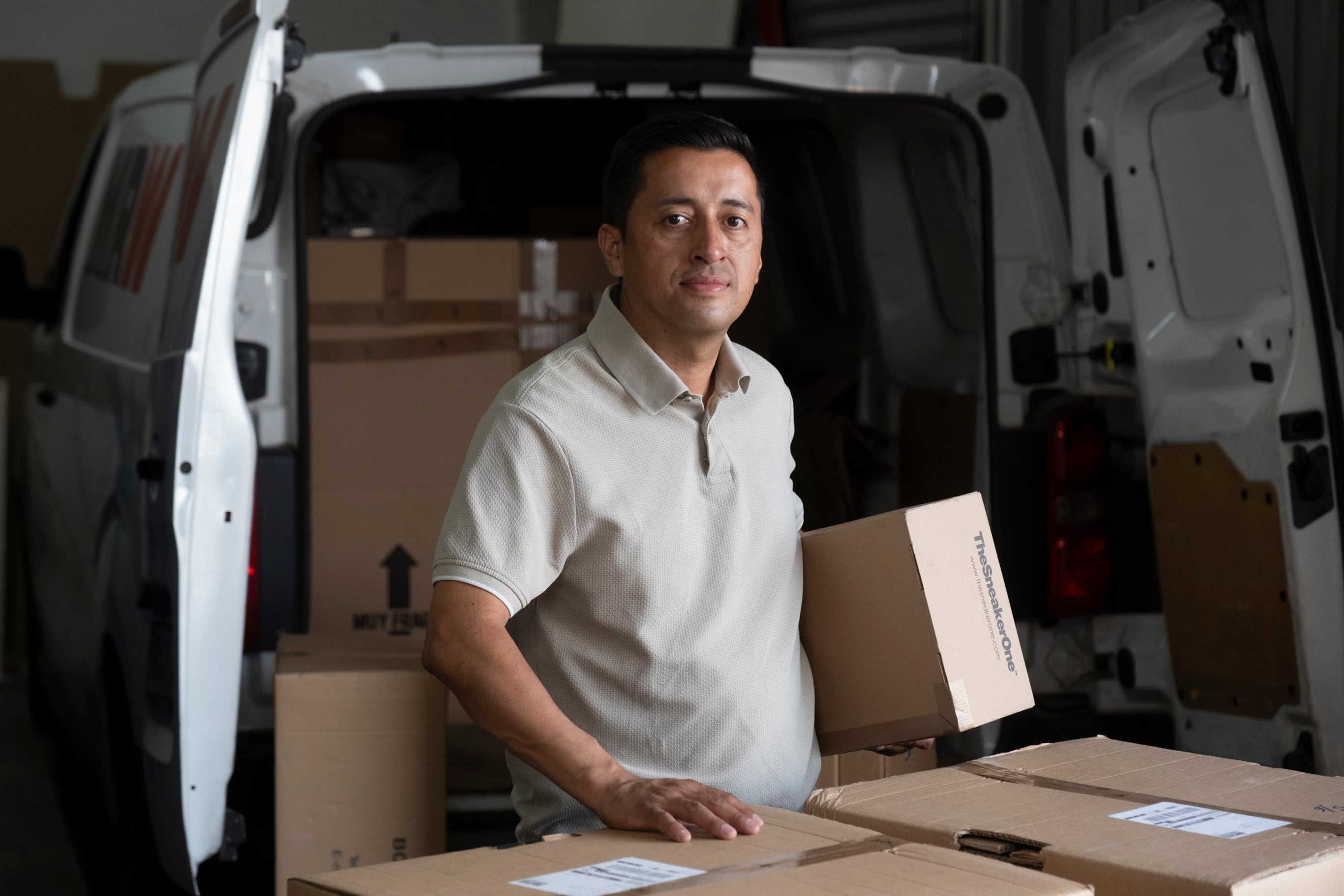 Los latinos impulsan el mercado laboral español: “Tenemos ahínco, venimos con muchas ganas”