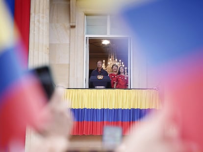 El presidente Gustavo Petro en un balcón de Casa de Nariño, este martes.