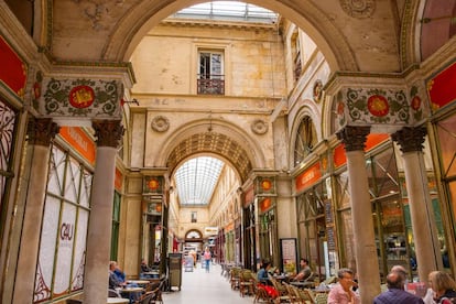 La Galerie Bordelaise, un pasadizo acristalado de corte neoclásico, en el barrio de Saint Pierre.