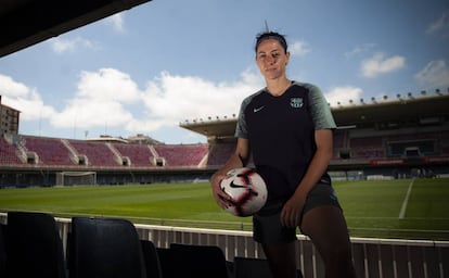 Vicky Losada, posa en el Miniestadi.