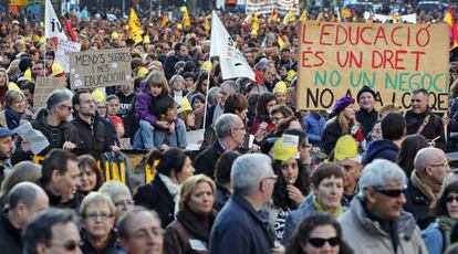 Manifestaci&oacute;n contra la &#039;ley Wert&#039; y los recortes en Valencia. 