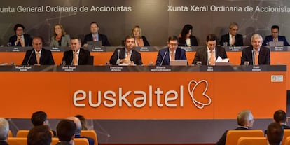 Imagen de la última junta de accionistas de Euskaltel.