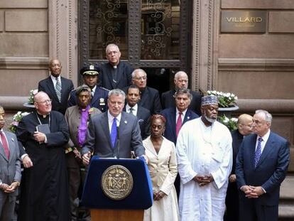 El alcalde de Nueva York interviene durante un acto religioso tras la muerte de Eric Garner. 